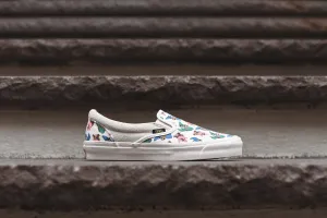 VANS VAULT X SPONGEBOB OG CLASSIC SLIP-ON LX - WHITE / YELLOW